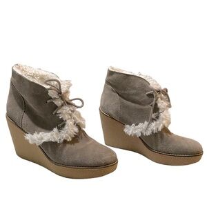 GAP Gray and Tan Wedge Shoes